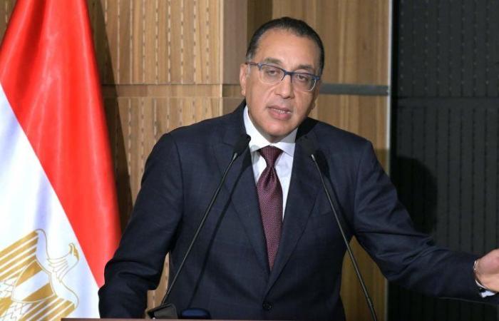 رئيس الوزراء: مصر أولت اهتماما كبيرا لتطوير نظام الرعاية الصحية والخدمات الطبية