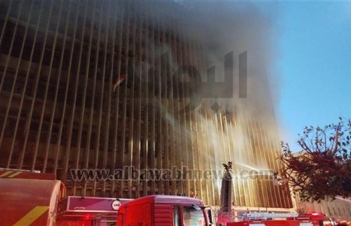 السيطرة على حريق سنترال رمسيس دون إصابات