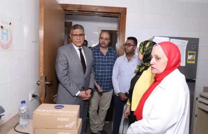 محافظ
الجيزة
يتفقد
مستشفى
الشيخ
زايد
العام
ويوجه
بسرعة
الانتهاء
من
أعمال
التطوير
ورفع
كفاءة
الخدمات
الطبية