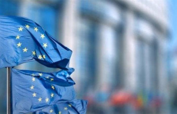 هل
      تعثر
      الاتفاق
      التجاري
      بين
      الاتحاد
      الأوروبي
      وأمريكا
      هيأثر
      على
      مصر؟..
      شوف
      التفاصيل - غاية السعودية