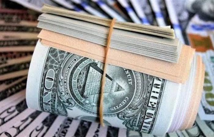 سعر الدولار اليوم الثلاثاء.. مفاجآت مؤجلة وانتظار حذر
