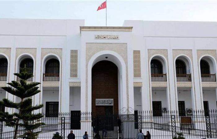 بينهم راشد الغنوشي.. القضاء التونسي يصدر أحكاما بالسجن ضد قيادات حركة النهضة