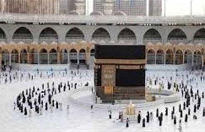موعد بدء أولى رحلات العمرة 2026 (تفاصيل)