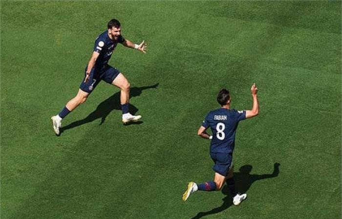 فابيان رويز يسجل ثالث أهداف باريس سان جيرمان في شباك ريال مدريد