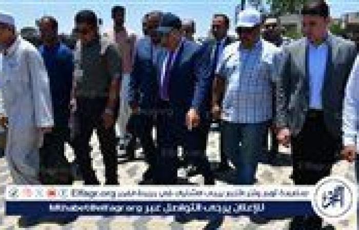 بالبلدي: محافظ
      الدقهلية
      يتفقد
      أعمال
      التطوير
      كورنيش
      النيل
      بمدينة
      شربين