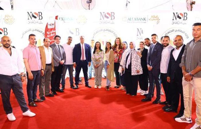 في جولة دعم للتراث المصري.. وزيرة التضامن تتفقد معرض "ديارنا" بالساحل الشمالي