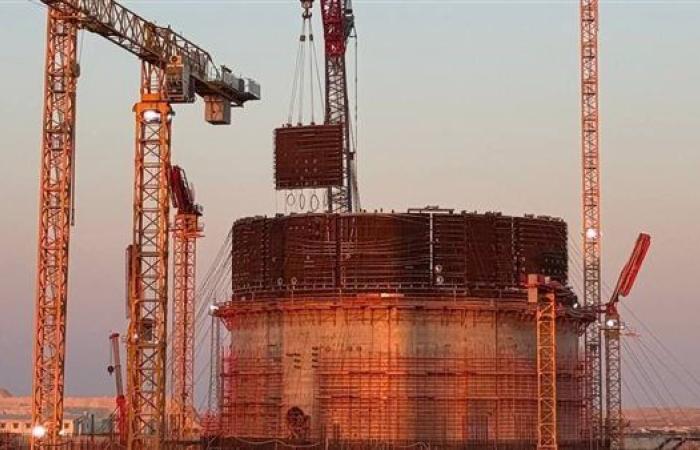 إنجاز جديد بالضبعة.. الانتهاء من تركيب المستوى الثالث من وعاء الاحتواء الداخلي لمبنى المفاعل بالوحدة النووية الثانية