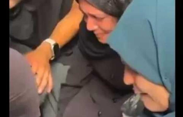 قوات
      الاحتلال
      تغتال
      أصغر
      أسير
      محرر
      في
      العالم