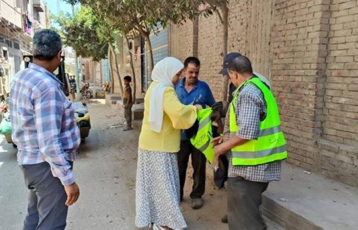 "يوم الشكر والتقدير".. تكريم عمال النظافة فى دمياط