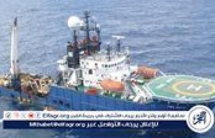 عاجل بالصور..الدفع بسفينة جديدة PMS-MAYO للمشاركة فى عمليات البحث عن المفقودين الثلاثة فى حادث غرق أدمارين 12 بجبل الزيت