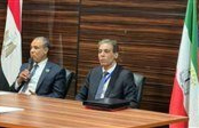 بالبلدي: وزير
      الخارجية
      والهجرة
      يلتقي
      أعضاء
      الجالية
      المصرية
      في
      غينيا
      الاستوائية