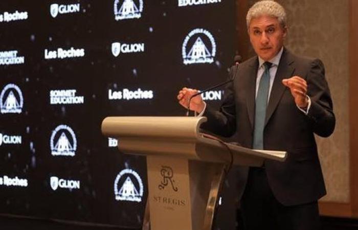 وزير السياحة يوقع بروتوكولات استراتيجية بين ...