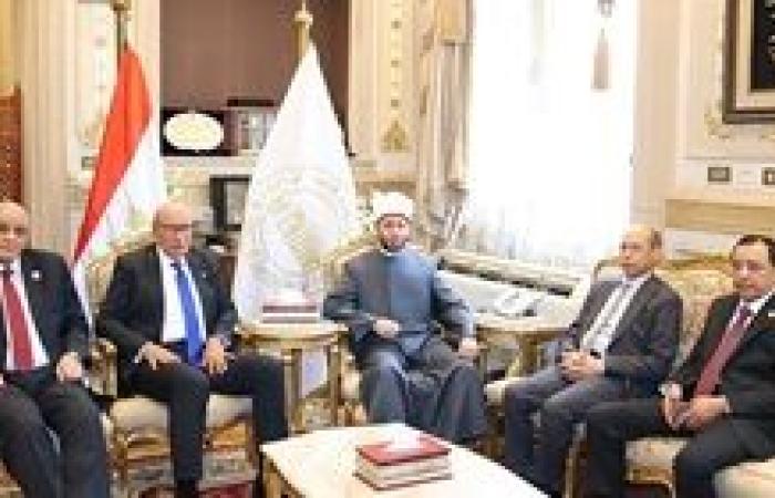 وزير الأوقاف يهنئ رئيس محكمة النقض ويؤكد التكامل المؤسسي