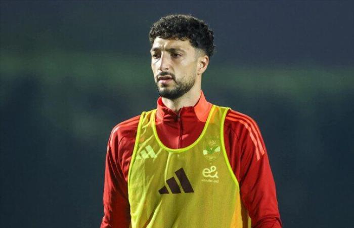 غضب عارم في الأهلي وخصم 10% من عقد وسام أبوعلي.. وتطورات جديدة بشأن العرض الأمريكي