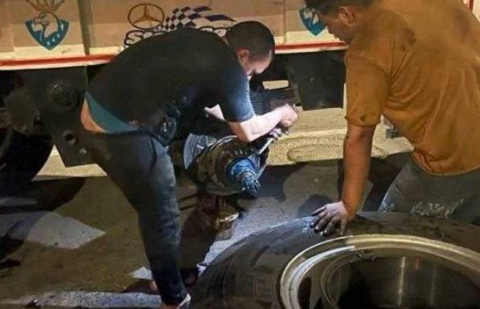 مخبأة داخل أماكن سرية.. جمارك سفاجا تحبط تهريب 370 ألف قرص كبتاجون مخدر