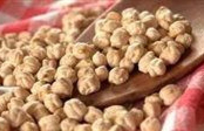 حمص يوميًا لتقليل الكوليسترول.. هل تثبت الأبحاث فعاليته حقًا؟