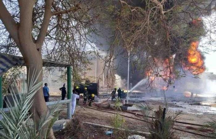الكهرباء: إخماد حريق في منطقة الهيش بالقرب من محطة توليد كهرباء أسوان الأولى دون تأثير على الشبكة