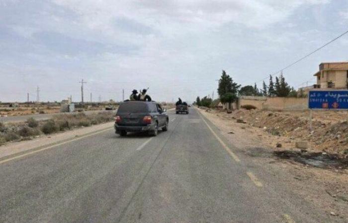 إعلام سوري: طيران إسرائيلي يستهدف رتلًا لقوات العشائر شمال محافظة السويداء.