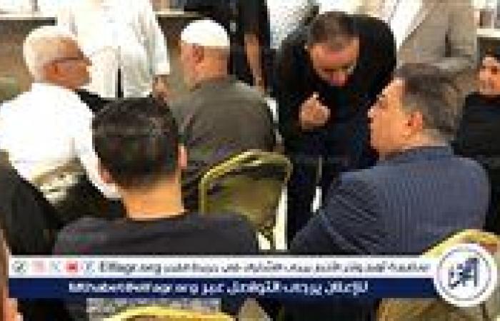 محافظ الدقهلية يفاجأ مركز أجا: لن أغادر المكان حتى انتهاء كل طلبات المواطنين " أنا قاعد مع الناس لحد ما تخلصوا مصالحهم"