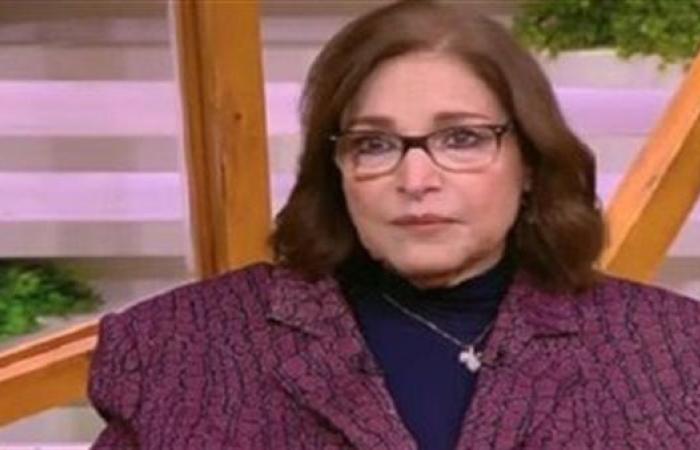 "أنا مش صغيرة علشان أثير فتنة حد"..نادية رشاد تثير الجدل بتصريحاتها عن الحجاب