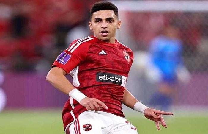 النادي الأهلي يناقش إمكانية ضم بديل لـ”كوكا” قبل غلق باب القيد