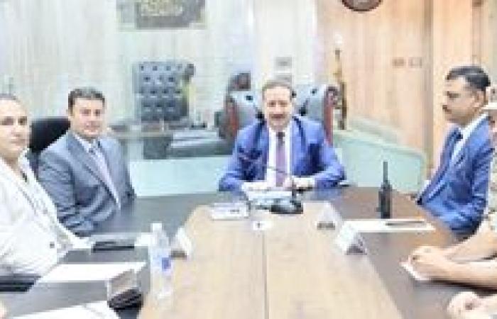 محافظ المنوفية يؤكد غلق صناديق الإقتراع وإنتهاء عملية التصويت في اليوم الأول لإنتخابات الشيوخ