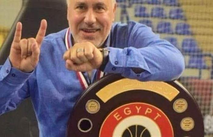 بعد اعتذاره عن تدريب سلة الزمالك.. عبدالحميد: مسئولو ملف ألعاب الصالات لا يعرفون قيمة النادي
