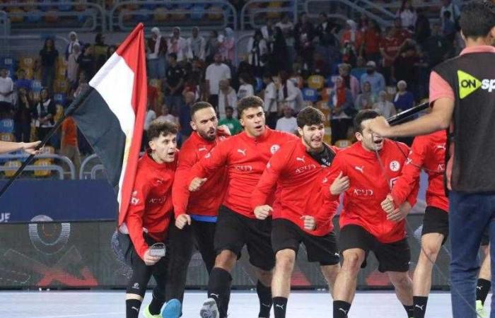 منتخب مصر ناشئي اليد يهزم البحرين ويتأهل إلى الدور الرئيسي في بطولة العالم