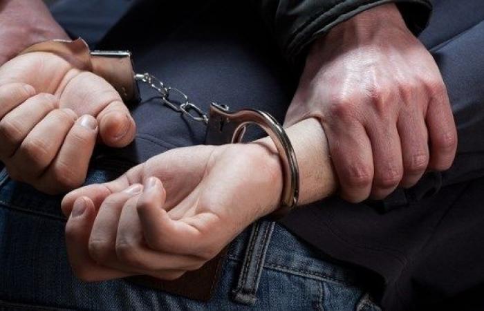 حبس مالك مطبعة بتهمة تزوير محررات الرسمية وتقليد أختام