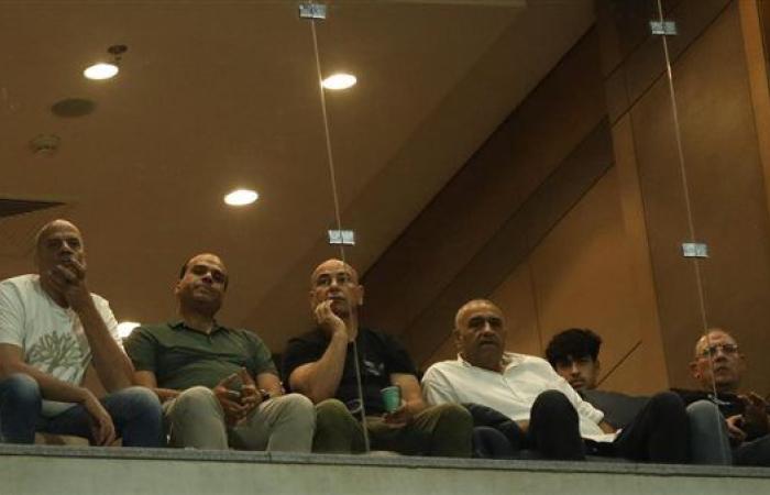 جهاز منتخب مصر يحضر مباراة سيراميكا والزمالك