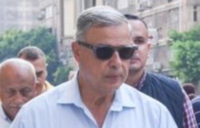 محافظ الإسكندرية يوجّه بفصل عامل بشاطئ النخيل ظهر في فيديو أثناء طلب إكرامية من الرواد