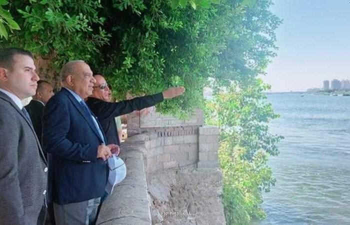 وزير الكهرباء يتفقد مركز تحكم الدقي والمركز الرئيسي للبيانات