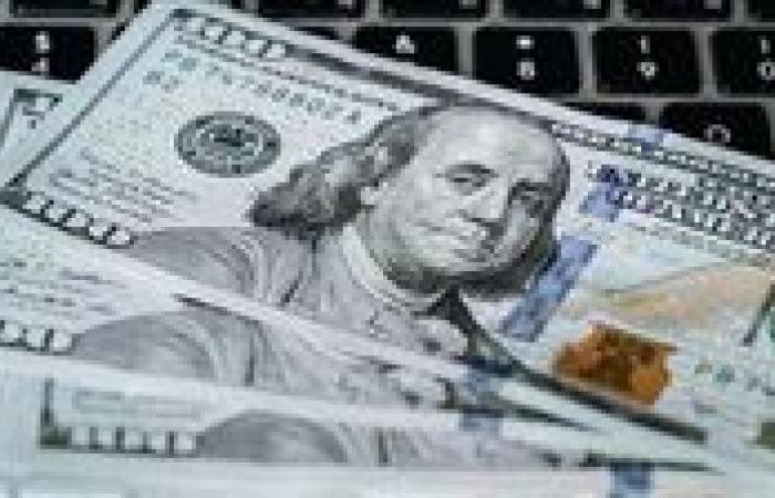 بعد استقراره.. مفاجأة فى سعر الدولار اليوم مقابل الجنيه المصري فى البنوك | أعلى سعر