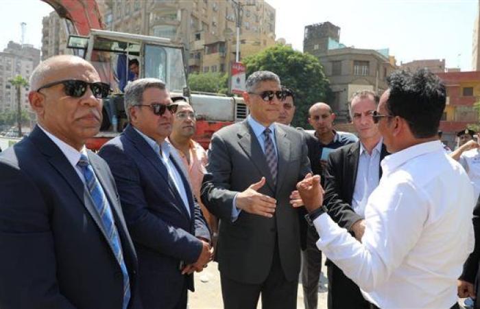 محافظ الجيزة يتابع الأعمال الجارية لتوصيل كابلات الجهد العالي لدعم محطة مياه جزيرة الدهب