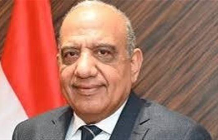 إصابة وزير الكهرباء في حادث مروري بطريق الإسكندرية الصحراوي
