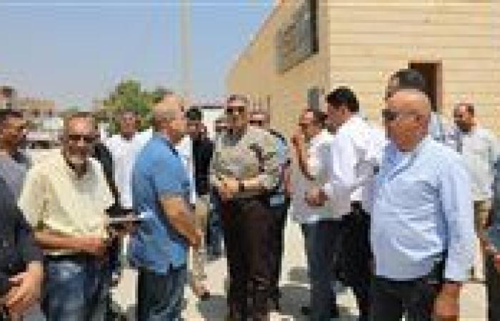 محافظ الجيزة: إنشاء موقف عام جديد بأطفيح للقضاء على المواقف العشوائية