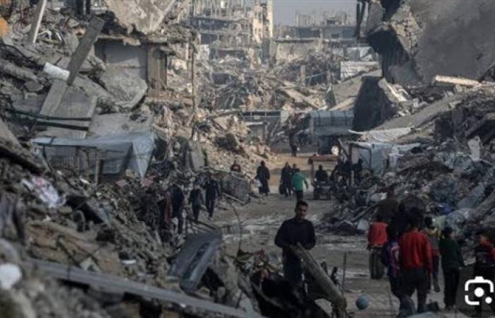 قصف إسرائيلي يستهدف خيام النازحين وموجات نزوح متواصلة