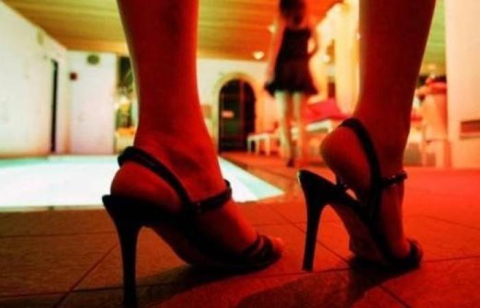 حبس المتهم بالترويج لممارسة الأعمال المنافية للآداب في النزهة