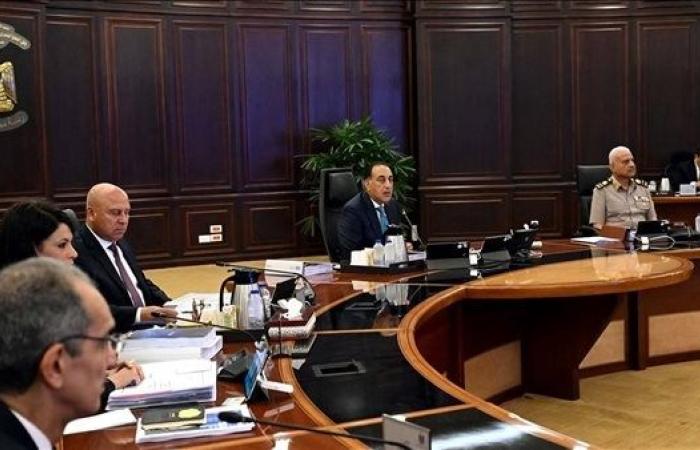 رئيس الوزراء: خطة جديدة لزيادة حجم أسطول الطيران بنحو 30% خلال الفترة المقبلة
