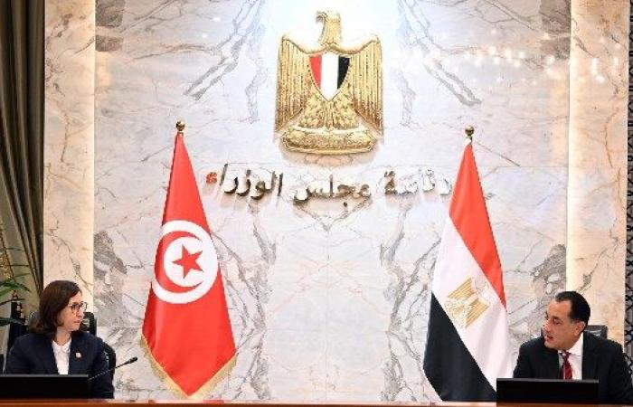 رئيسا وزراء مصر وتونس يترأسان أعمال اللجنة العليا المصرية التونسية المشتركة