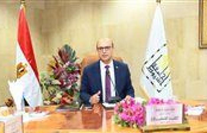 توفير منحة دراسية كاملة للطالبة ثريا أشرف أول كفيفة تلتحق بتجارة أسيوط
