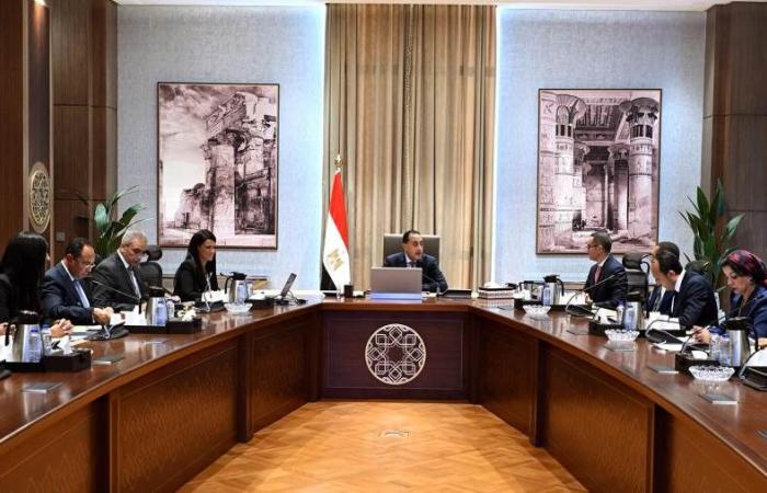 رئيس الوزراء يتابع موقف المقرات التي تم إخلاؤها بعد الانتقال للعاصمة الإدارية الجديدة