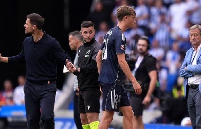 ريال مدريد يفتقد دين هويسين لمباراة واحدة بعد طرده أمام سوسيداد