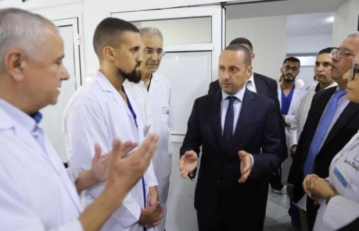 وزير الصحة يتفقد مؤسسات صحية قائمة وأخرى في طور الإنجاز بإقليمي الناظور والدريوش