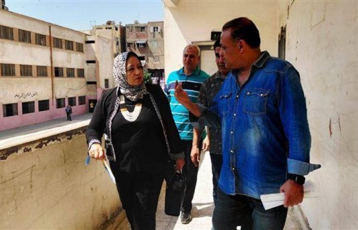 استعدادات العام الدراسي الجديد بالقاهرة.. وكيل التعليم تتفقد المدارس وتطلق المعارض