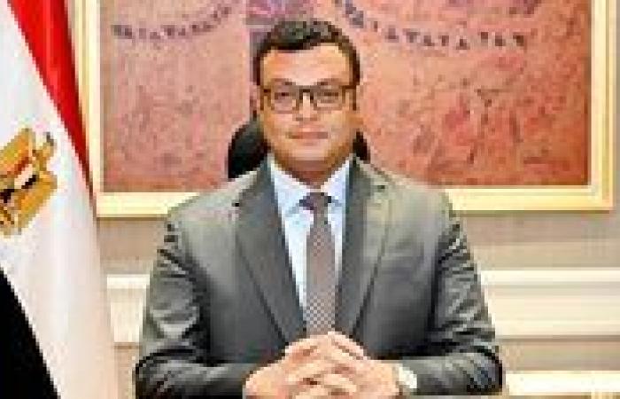 وزير الإسكان يعلن جاهزية 75 قطعة أرض "بيت وطن" لتوصيل الكهرباء بامتداد النرجس بالقاهرة الجديدة