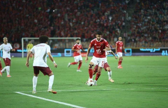 الشوط الأول.. الأهلي يتقدم بهدف أمام سيراميكا بالدوري المصري
