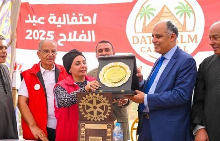 رئيس قطاع الإرشاد الزراعي يفتتح فعاليات كرنفال النخيل بمدينة البدرشين