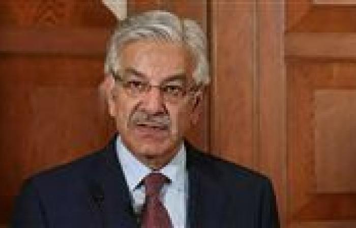 وزير الدفاع الباكستاني: برنامجنا النووي سيكون متاحا للسعودية إذا استدعت الضرورة