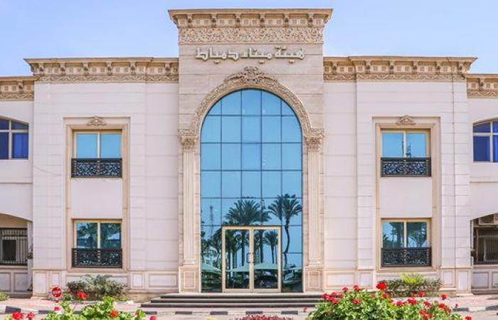 ننشر حركة تداول السفن والحاويات والبضائع العامة في ميناء دمياط